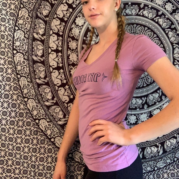 Dry goods tee - Picture 1 of 2